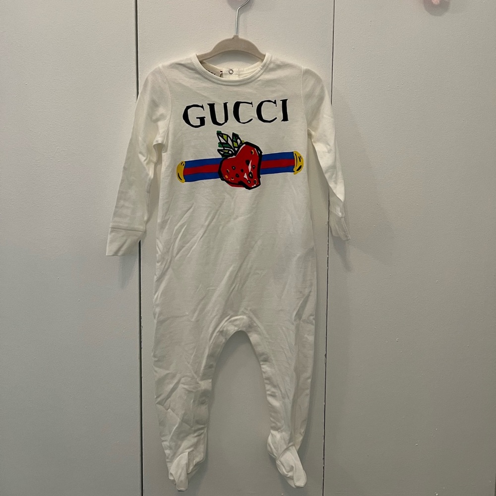 GUCCI BABY ROMPER/ footie